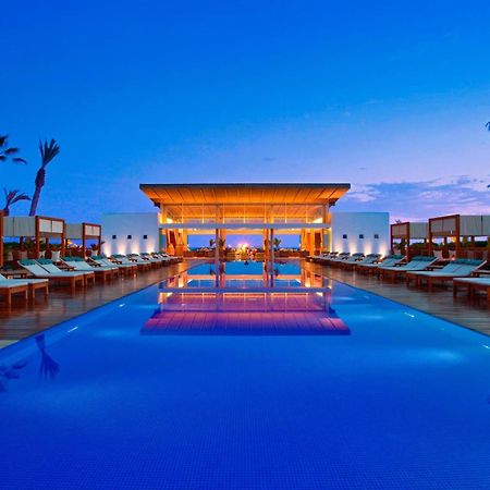 Hotel Paracas, A Luxury Collection Resort, Paracas Kültér fotó The pool at the W Hotel in Cancun