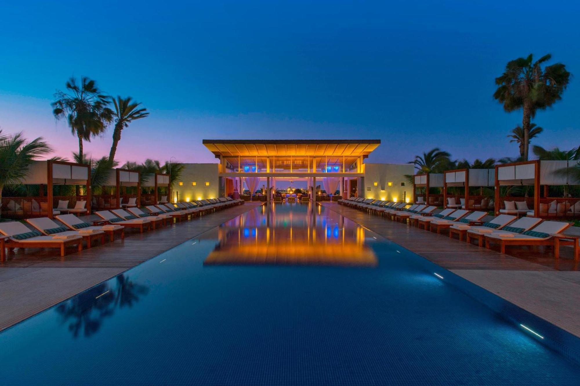 Hotel Paracas, A Luxury Collection Resort, Paracas Kültér fotó The pool at the W Maldives