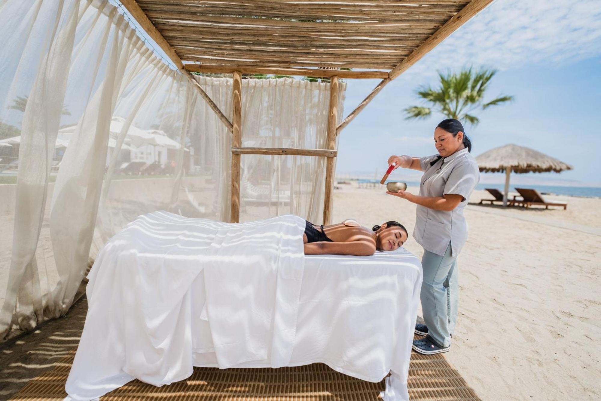 Hotel Paracas, A Luxury Collection Resort, Paracas Kültér fotó Spa treatment at a resort