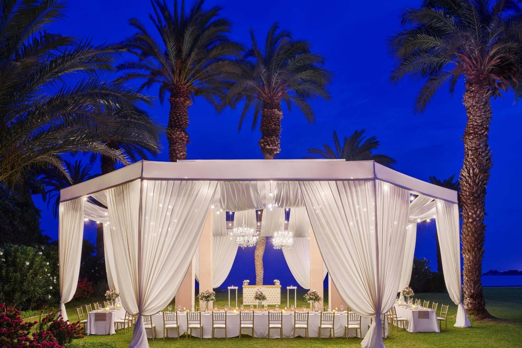 Hotel Paracas, A Luxury Collection Resort, Paracas Kültér fotó Wedding at the Four Seasons Resort Palm Beach